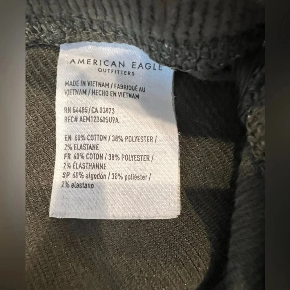 American eagle
Ahh-Mazingly soft
Flare leggings
Olive green
Size lg - Picture 5 of 6